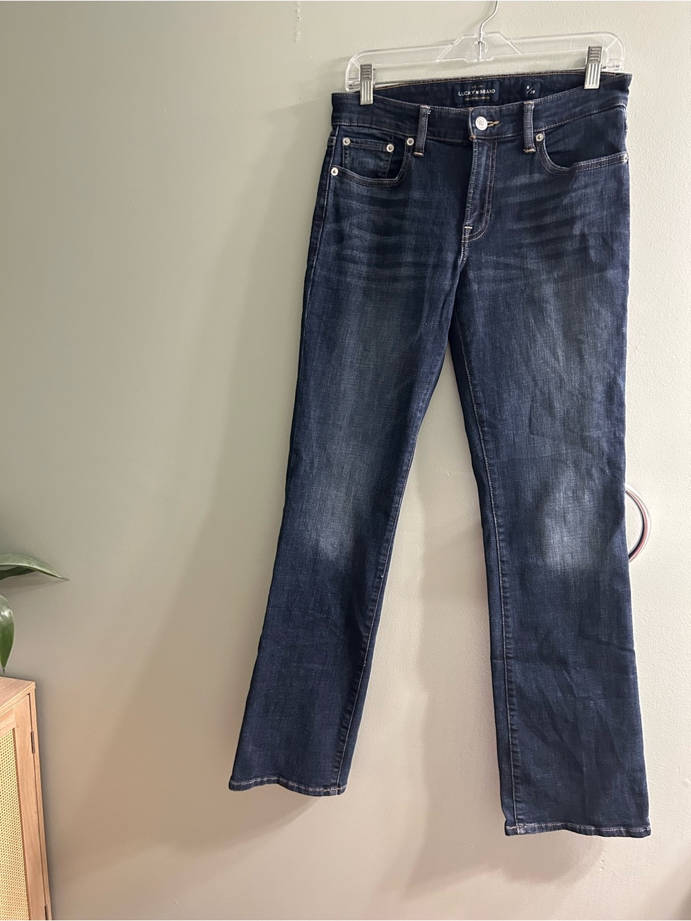 Lucky brand sweet boot dark wash classic jeans